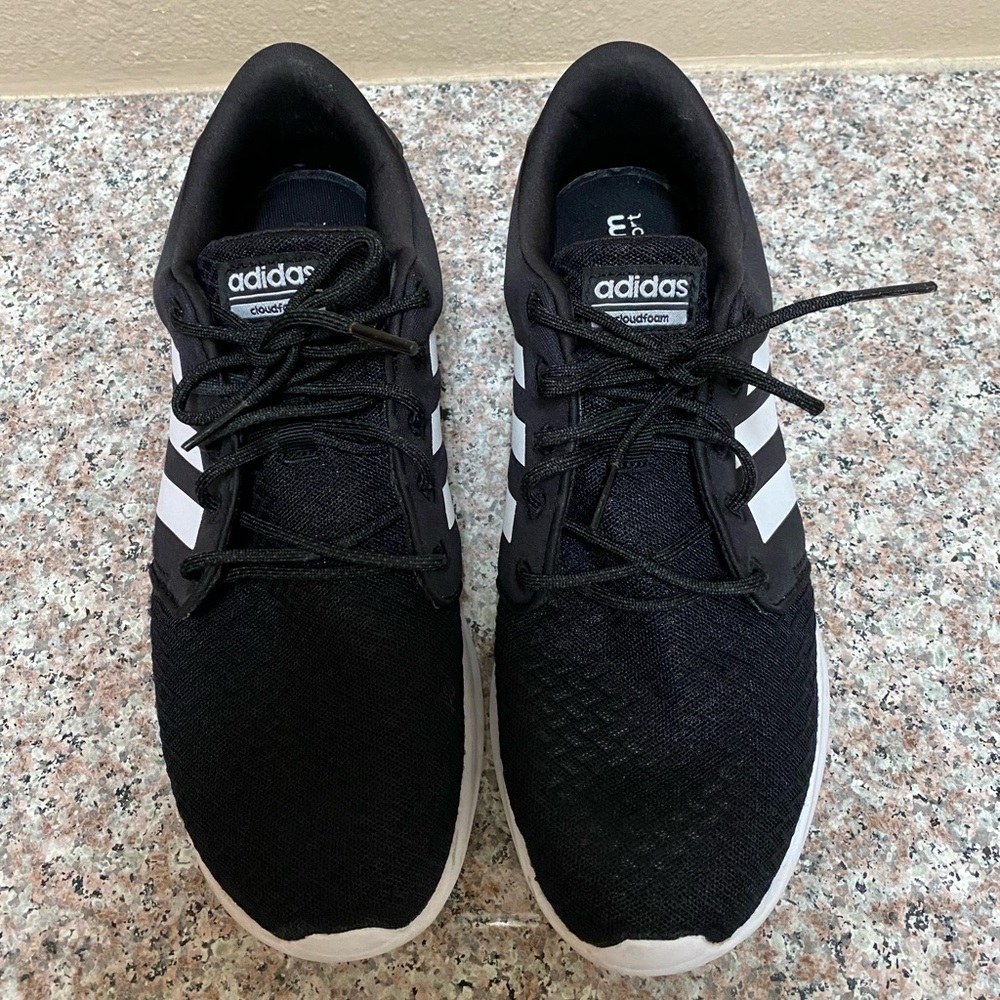 Women’s Adidas Cloudfoam QT racer running shoes